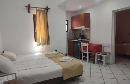 Platanias Town Apartment | Villa Giorgos