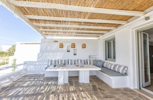Naxos Villa | Villa Glyfada, a private fully equipped gem.