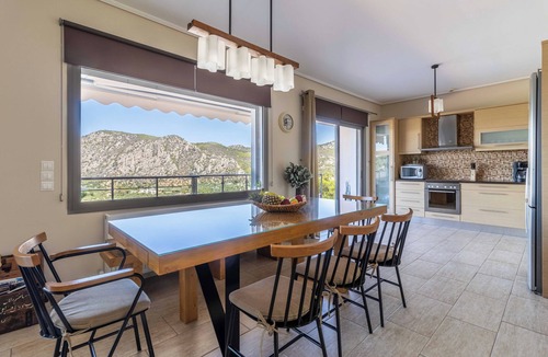 Limni Vouliagmenis Villa | Villa Armonia Vouliagmeni Lake Loutraki