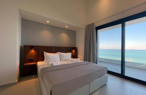 Polichrono Villa | Villa Grace