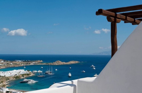 Psarou Villa | Villa Heliodor - Four Bedroom Villa, Sleeps 8