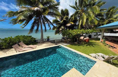 Papeto'ai Villa | Villa Hereiti by ENJOY VILLAS/3 bdrm AC/3 bath/private pool and front lagoon
