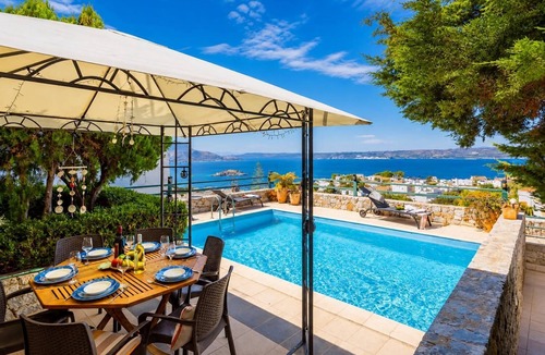 Plaka Villa | Villa Ikaros - Four Bedroom Villa, Sleeps 7