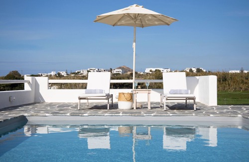 Plaka Villa | Villa ILI - An Uncompromised luxurious escape