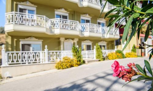 Sarti Apartment | Villa Irina