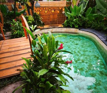 Pengosekan Villa | Villa Jocelyne - Luxury Bamboo Villa