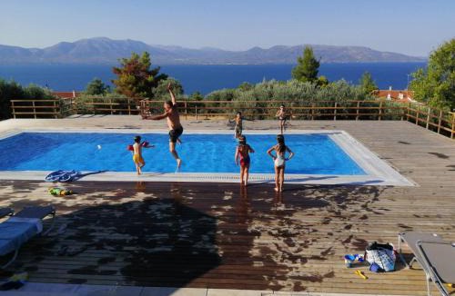 Oropos Villa | Villa Kalamos/Sea View and Pool nearby Athens