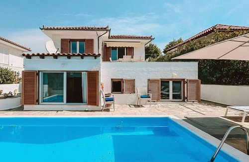 Achladies Villa | Villa Kosmos, wonderful villa with pool near 3 bea