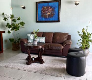 Residencial El Doral Villa | Villa las orquídeas terraza y piscina grande, vista a la montaña!