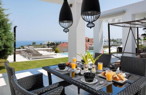 Kallithea Villa | Villa La Bianca