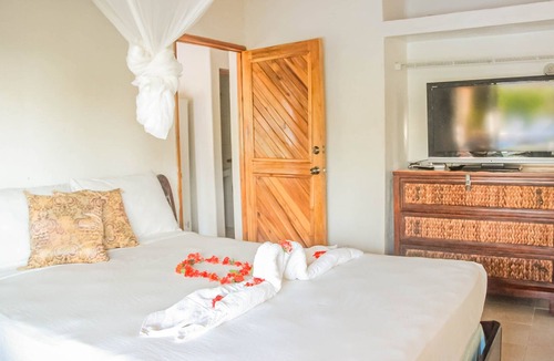 Las Terrenas Villa | Villa LAS TERRENAS ⭐ 5BR- WIFI-PRIVATE POOL-ELECTRICITY INLUDED-24H CLEANING
