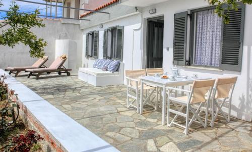 Glossa Villa | Villa Lemonia