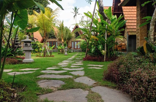 Menanga Villa | Villa lereng agung