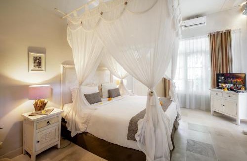 Central Seminyak Villa | Villa Lodek Deluxe