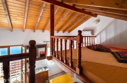 Halki House | Villa Lola