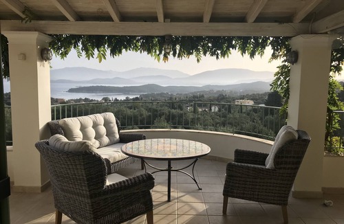 Petaleia Villa | Villa Loukia 5* SECLUDED LOCATION but Walking Distance Kassiopi Sleeps 6-8