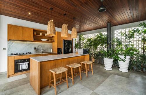 Pejeng Kawan Villa | Villa Maluro by BaliSuperHost