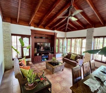 La Vega House | Villa Margarita para tú deleite.”