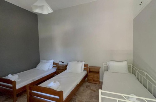 Paralia Ofryniou Apartment | Villa Maria