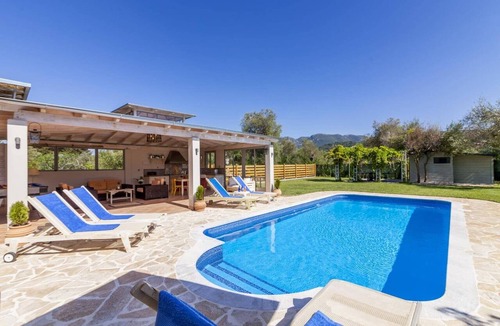 Roda Villa | Villa Marilisa by Villa Plus