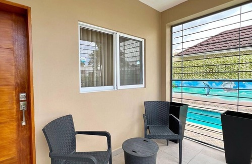 Munoz House | Villa MariposaModern&Lux Swimming Pool