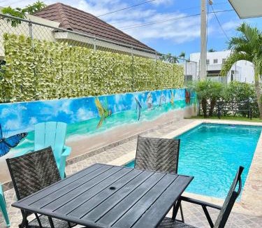 Munoz House | Villa MariposaModern&Lux Swimming Pool