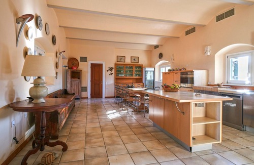 Soros Villa | Villa Marita - Eight Bedroom Villa, Sleeps 16
