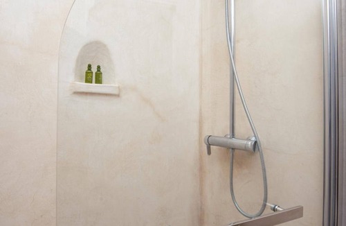 Perivolos Bed & Breakfast | Villa Markezinis