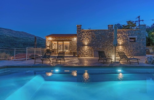Mesonisia Villa | Villa Marlia