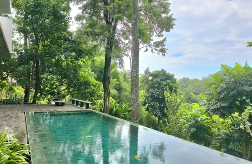 Kediri Villa | Villa Maxwell
