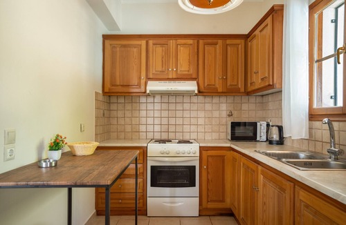 Lygia Villa | Villa 'Melikokia' with Sea View, Wi-Fi and Air Conditioning