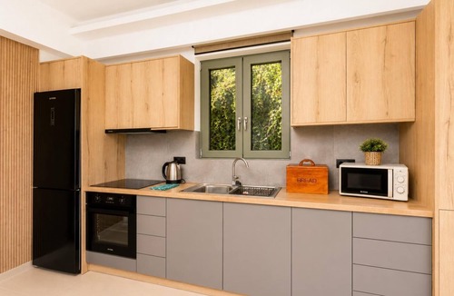 Maroulas Villa | Villa Michalis - Two Bedroom Villa, Sleeps 4