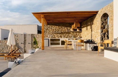 Glinado Villa | Villa Naxian Perfection by Anamnesia Collection