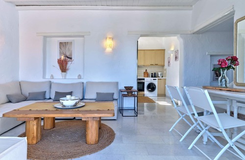 Chrissi Akti Villa | Villa NIF with Private Swimming Pool