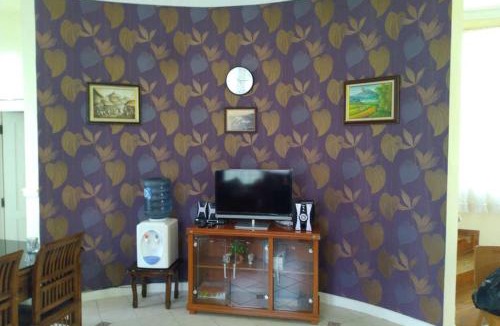 Cipanas Villa | Villa Nils