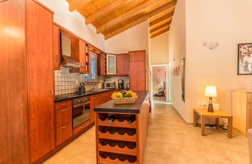 Afra Villa | Villa Oleander - Villa with private pool. Arrival & departure day is Monday