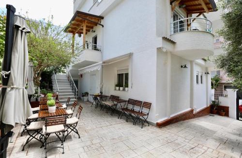 Kodrra House | Villa Orkidea