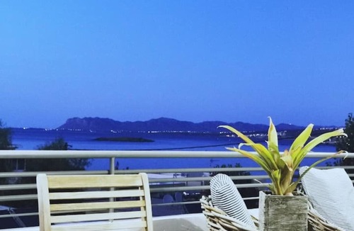 Daratsos Villa | Villa Patroklos seaview 1 minute from the beach ~ heated pool