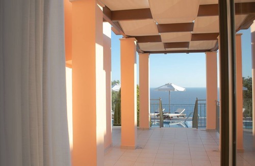 Plateies Villa | Villa Penelope, Boundless Sea and Mountain Views With Private Swimming Pool
