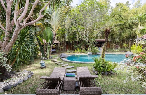 Umalas Villa | Villa Permata Umalas - Relaxing Tropical Oasis