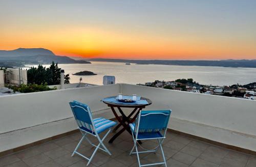 Plaka House | Villa Petaloúda