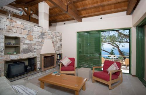 Paxos Villa | Villa Petra