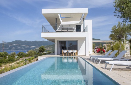 Evgiros Villa | VILLA PINEA - Newly built modern villa few minutes from the beach -