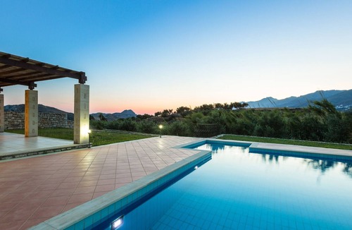 Lefkogeia Villa | Villa Poseidon Lefkogis