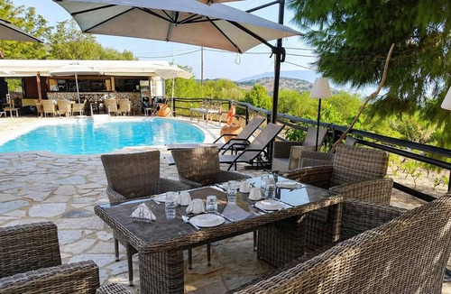 Skinaria Apartment | Villa Poseidon - Superior Suite In Zante w Pool