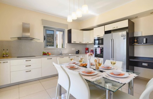 Lardos Villa | Villa Rodos Zeus by Villa Plus