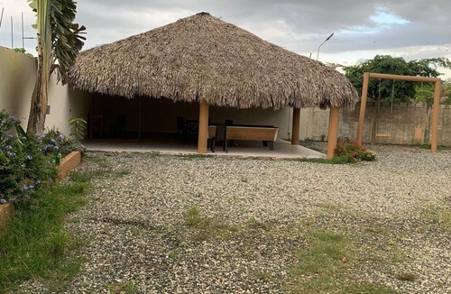 Santo Domingo Este Villa | Villa Romántica con Rios a 5 min Hermos