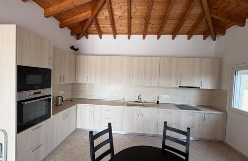 Skiathos Villa | Villa Roni, spacious 3 bedrooms and pool