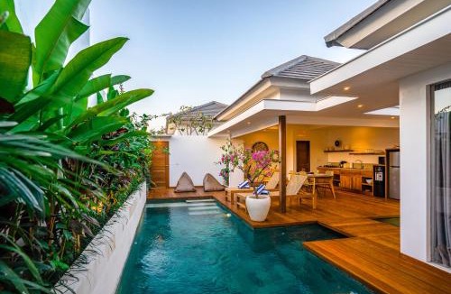 Beraban Villa | Villa Ryky - 2 Bedroom Private Luxury Villa in Nyanyi Beach