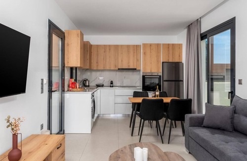 Petaloudes Villa | Villa Salty Sun 5 - Two Bedroom Villa, Sleeps 4